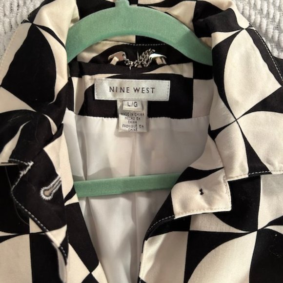 Nine West Vintage Trench - Picture 2 of 2